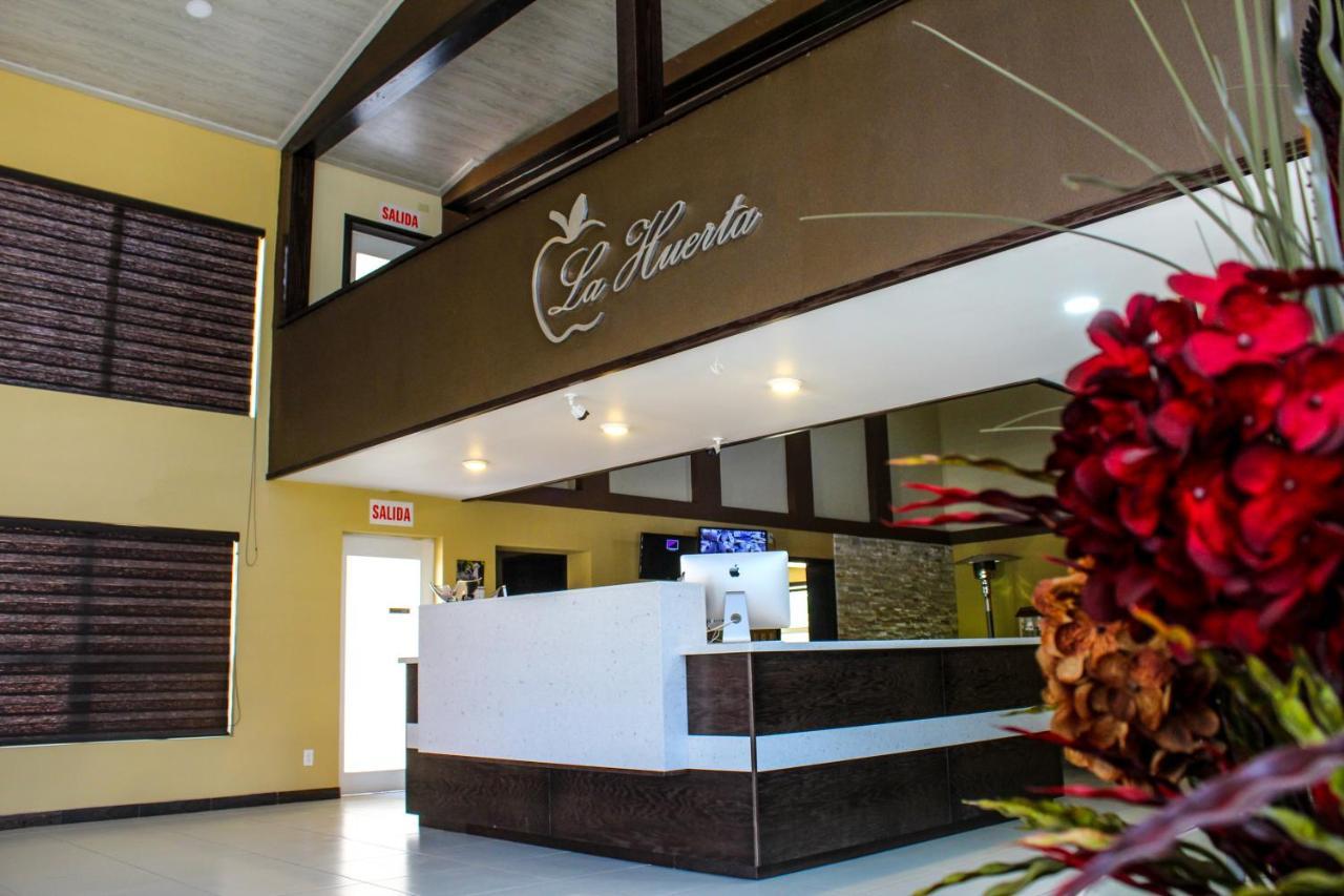 La Huerta Inn&Suites Cuauhtémoc Exterior foto